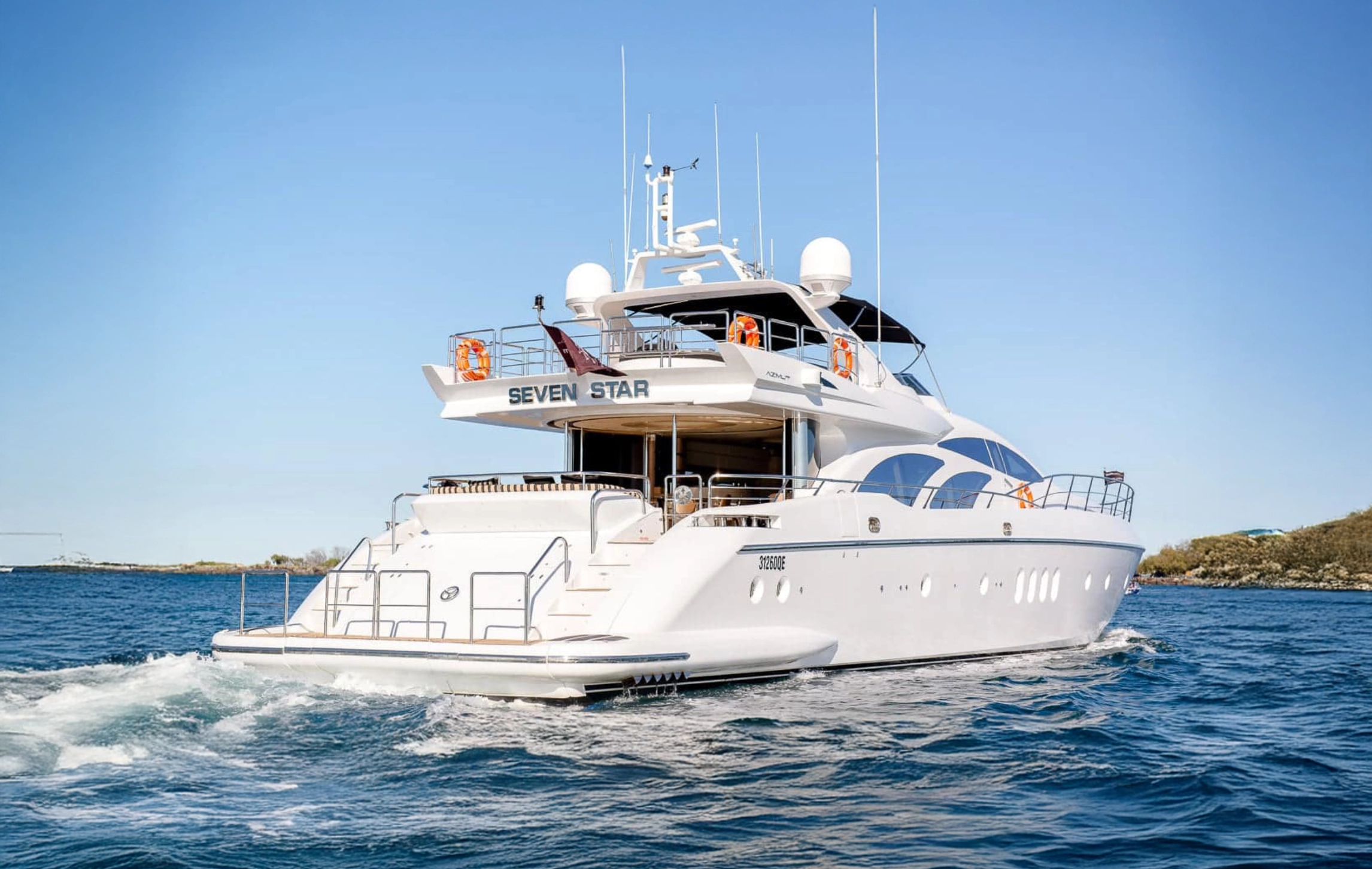 Seven Star - 98ft Azimut Superyacht